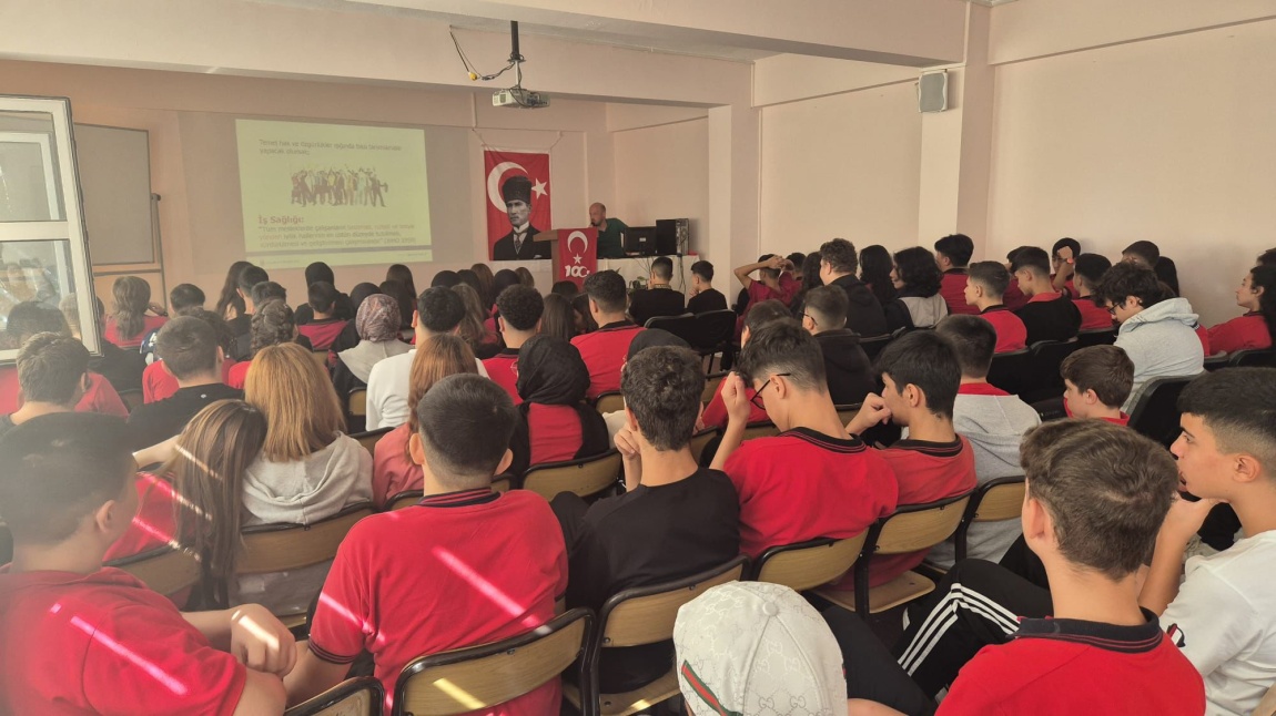 Öğrencilerimize İş Sağlığı ve Güvenliği Eğitimi Verildi